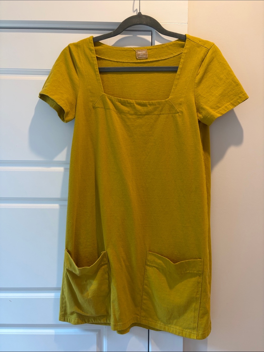 Women’s Square Neck Short Sleeve Tunic Dress - Mustard